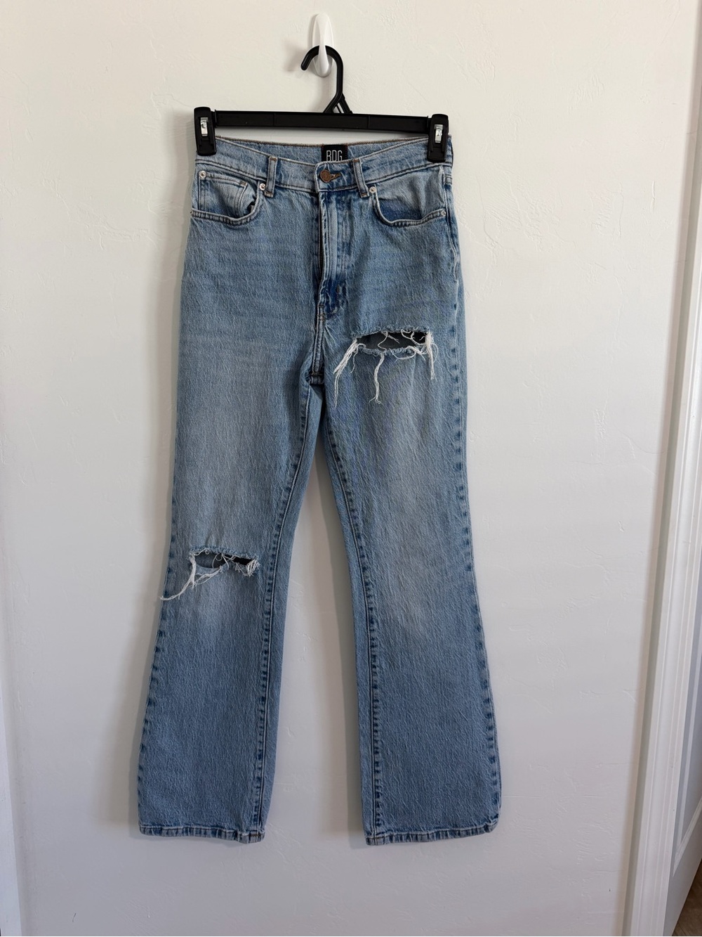 BDG Urban Outfitters High Rise Flare Jeans Size 26 Light Wash Distressed